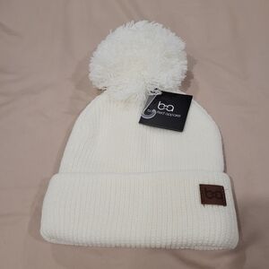 White Knit Baby Pom-Pom Hat